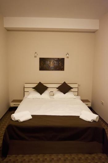 Hotel Bulevard Oradea Room photo